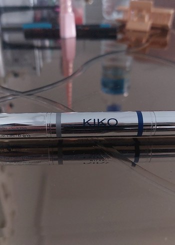 Kiko Stellar Love 2'si 1 Arada Göz Farı ve Eyeliner