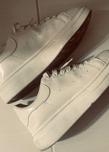 40 Beden Alexander McQueen Beyaz Sneaker