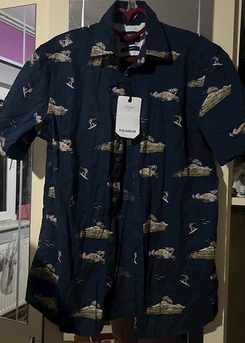 Pull and Bear Lacivert Kus Desenli Rahat Gomlek