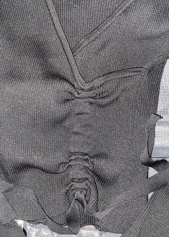 Kadın Siyah V Yaka Kemerli Gotik Bluz - Görsel 3