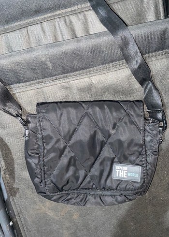 Siyah Kemerli Kadın Omuz Çantası - Görsel 2