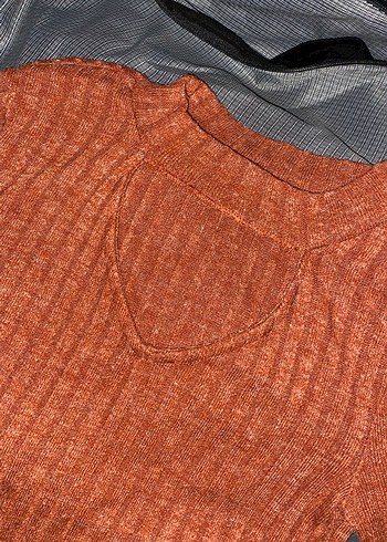 Kahverengi Yüksek Yakalı Triko Kadın Kazak - Görsel 2