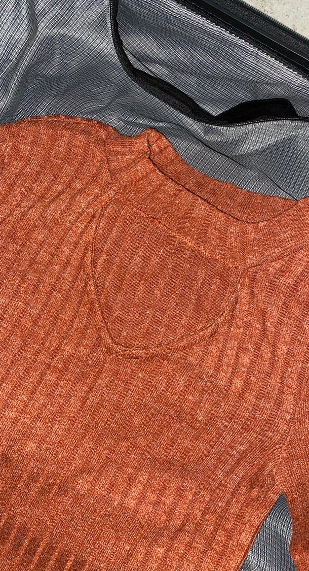 Kahverengi Yüksek Yakalı Triko Kadın Kazak - Görsel 2