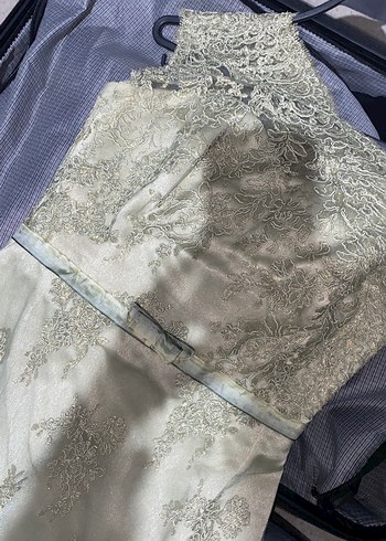 Dantel Detaylı Gri Midi Abiye Elbise - Görsel 2