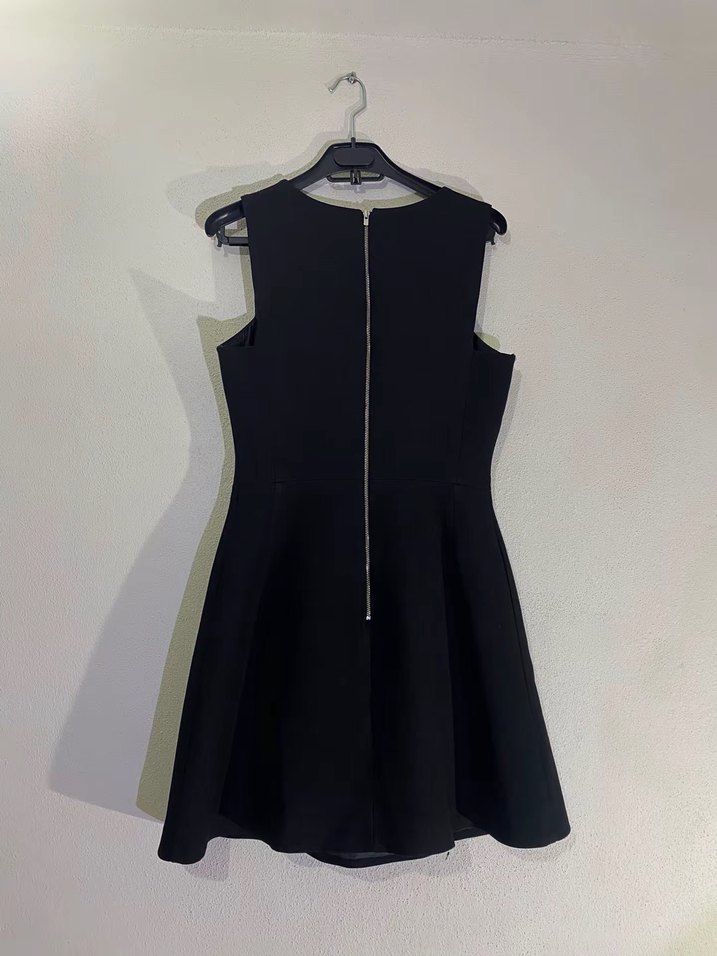 Siyah Midi Kolsuz Yüksek Yakalı Elbise - Görsel 2