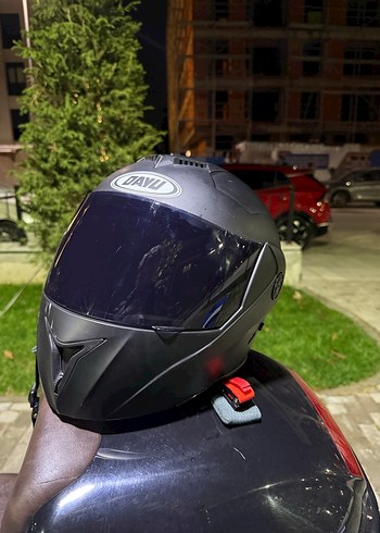 Siyah Motosiklet Kaskı - Görsel 3