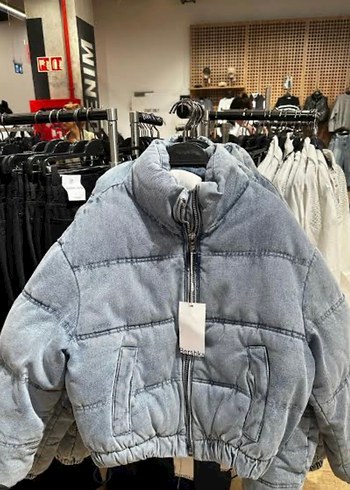 Bershka Denim Kadın Kışlık Mont