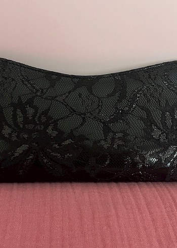 Dantel Detaylı Siyah Yılan Kadın Clutch Çanta