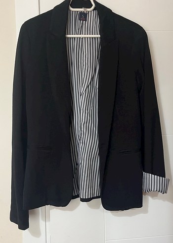 Düğmeli Siyah Kadın Blazer Ceket