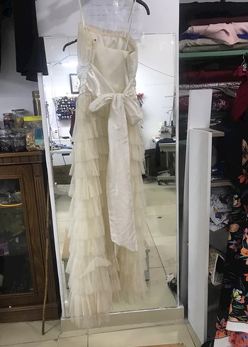 Beyaz Pilili Uzun Straplez Abiye Elbise - Görsel 3