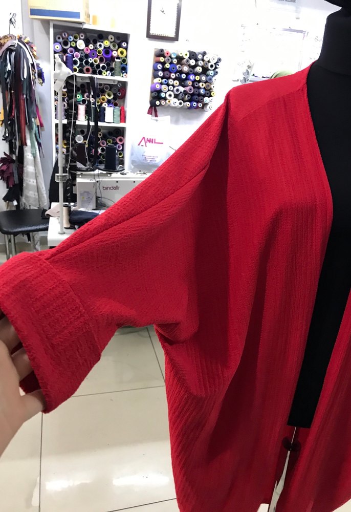 Kadın Kırmızı Uzun Salaş Hırka - Görsel 3