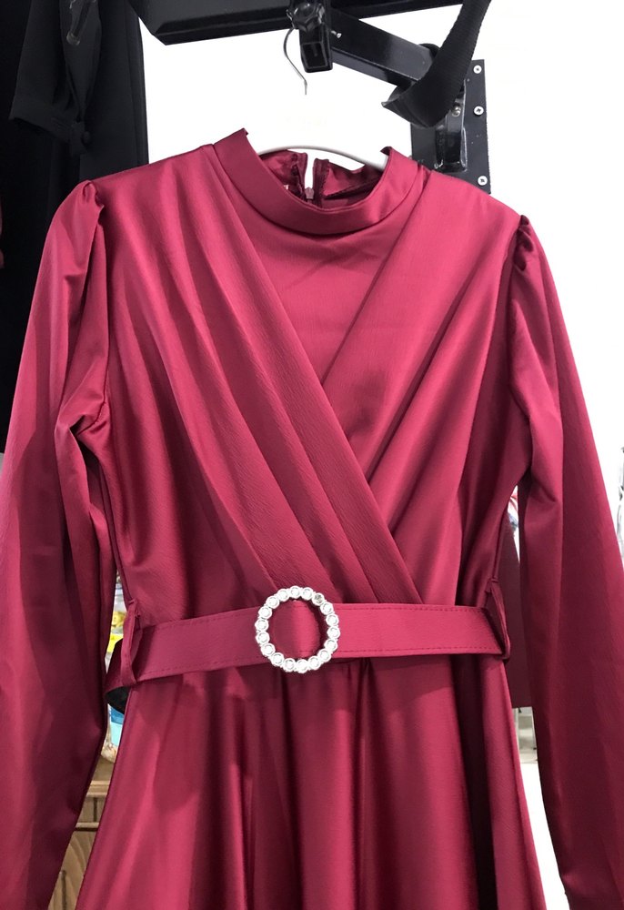 Bordo Parlak Uzun Kol V Yaka Kemerli ABİYE ELBİSE - Görsel 2