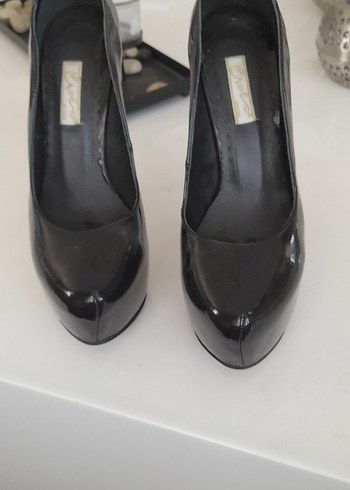 Erol Kundura Siyah Parlak Platform Topuklu Stiletto