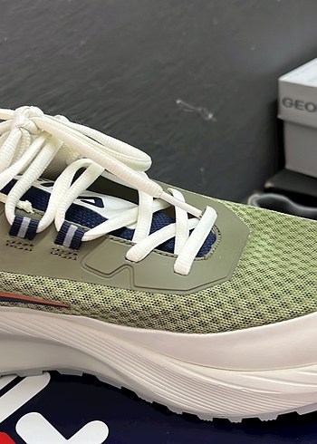 Normalde 3000 tl etiketi Erkek Spor Ayakkabı, Kayışlı, Yeşil-Gri - Görsel 2