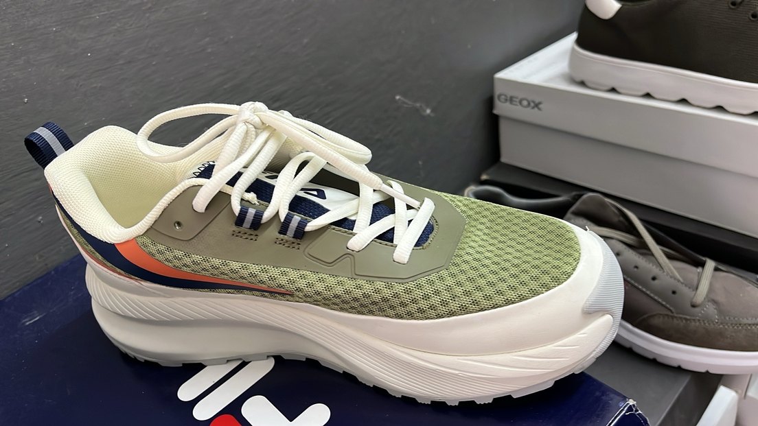 Normalde 3000 tl etiketi Erkek Spor Ayakkabı, Kayışlı, Yeşil-Gri - Görsel 2