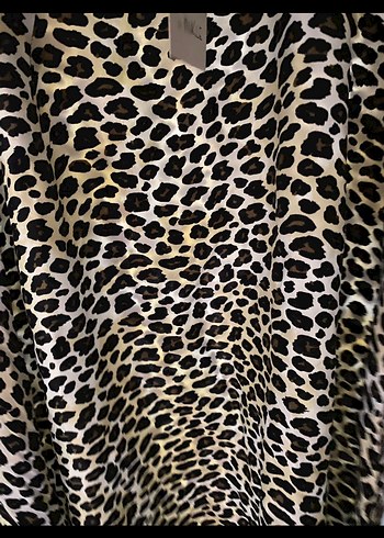36 Beden Leopar Desenli Saten Etek