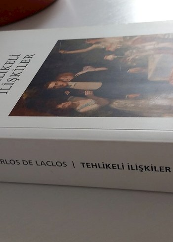 Tehlikeli İlişkiler Romanı - Görsel 2