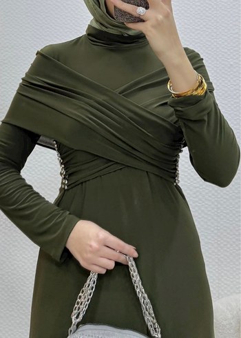 Drapeli Uçuşan Haki Uzun Elbise - Görsel 3