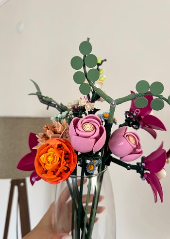 Beden Renk LEGO Botanicals Pembe Çiçek Buketi 10342