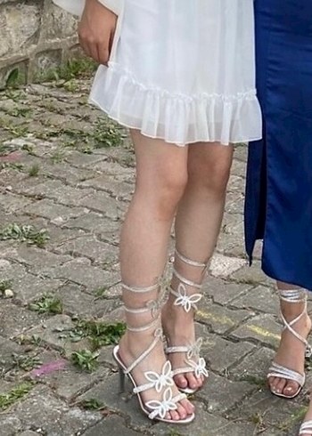 Dantel Detaylı Yüksek Topuklu Beyaz Abiye Ayakkabı - Görsel 2