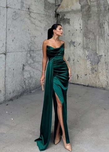 Parlak Yeşil Drapeli Uzun Straplez Elbise - Görsel 2