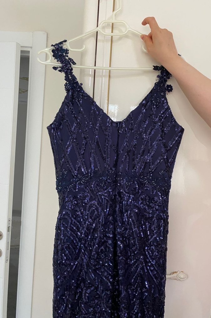 Siyah V Yakalı Uzun Drapeli Abiye Elbise - Görsel 5