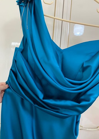 Mavi Drapeli Uzun Straplez Abiye Elbise - Görsel 3