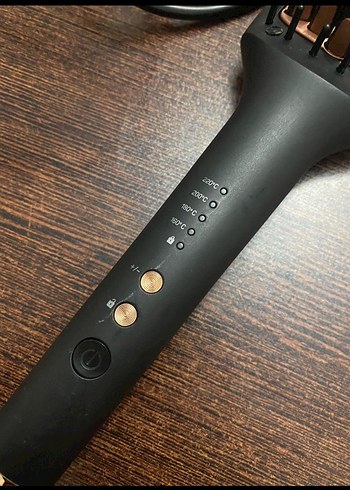 Siyah Saç Düzleştirici Tarak - Görsel 2