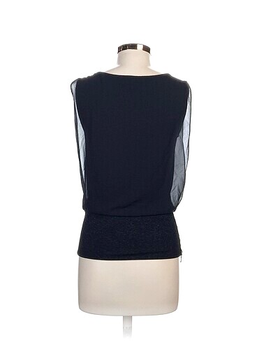 m Beden Koton Bluz %70 İndirimli.