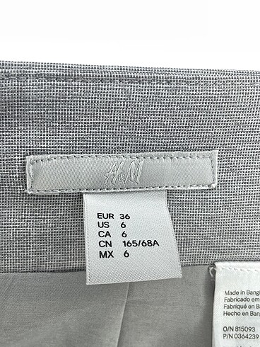 36 Beden gri Renk H&M Mini Etek %70 İndirimli.