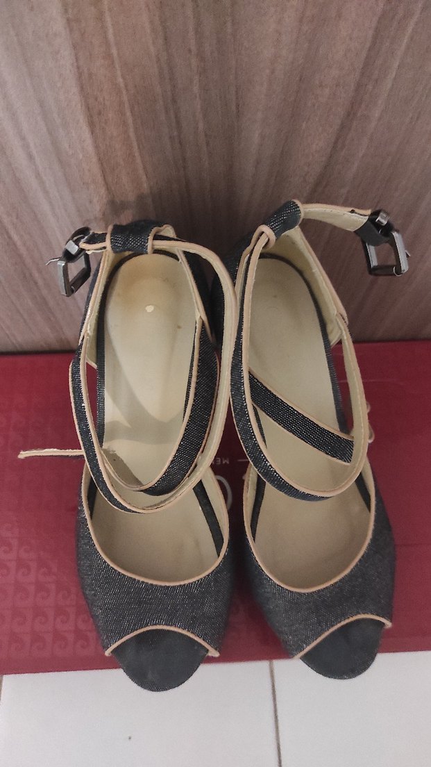 Denim Tokalı Yüksek Topuklu Kadın Ayakkabısı - Görsel 3