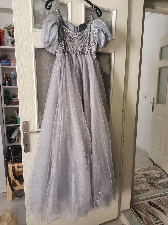 Gri İşlemeli  Uzun Abiye nişanlık  Elbise - Görsel 3