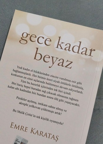  Beden Renk Gece Kadar Beyaz - Emre Karataş Roman