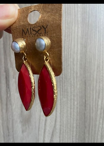 Accessorize Parlak Kırmızı Midi Bohem Küpe