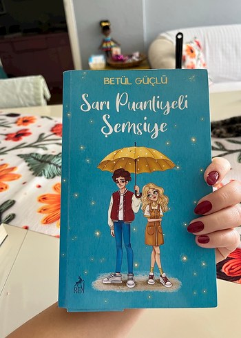 Sarı Puantiyeli Şemsiye - Betül Güçlü