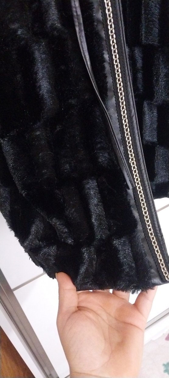 Kürklü Siyah Mini Süet Kadın yelek - Görsel 5