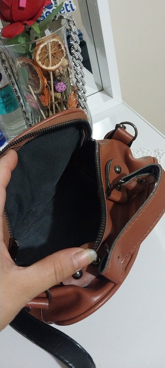 Kahverengi Deri Kadın Omuz Çantası - Görsel 5