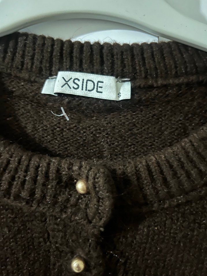 Düğmeli Siyah Kadın Hırka - Görsel 2