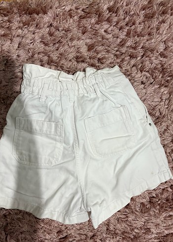 34 Beden Beyaz Yüksek Bel Mini Şort