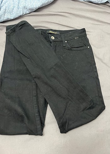Mavi Jeans Siyah Kemer Detaylı Dar Kesim Kadın Kot Pantolon