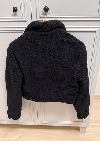 Bershka Düğmeli Siyah Mini Kadın Ceket