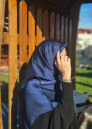 Parlak Mavi Saten Kadın Eşarp  Janjan Özel gün eşarbı - Görsel 2