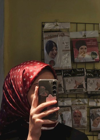 Bordo Desenli Kadın Eşarp Pierre Cardin - Görsel 2