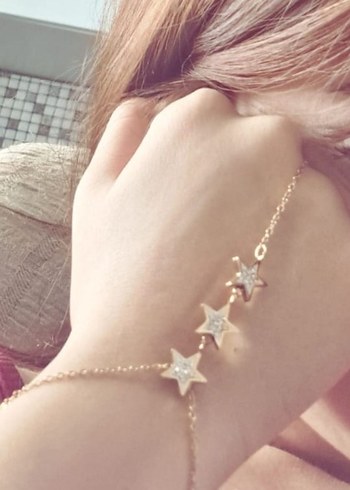 Altın Renkli Yıldızlı Kadın El Zinciri - Görsel 7