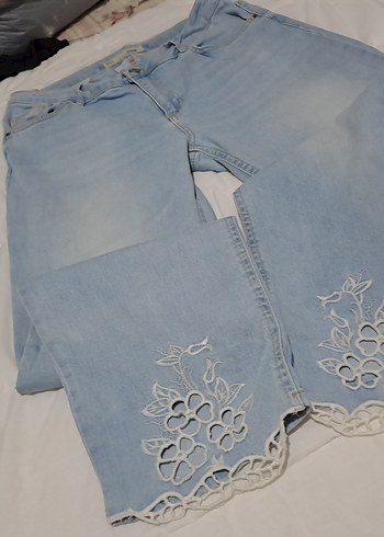 Dantel Detaylı Mavi Kadın Denim Pantolon - Görsel 2