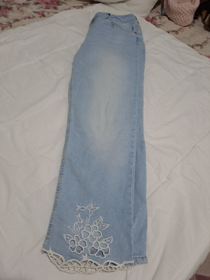 Dantel Detaylı Mavi Kadın Denim Pantolon - Görsel 4