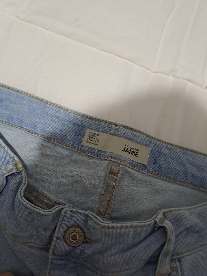 Dantel Detaylı Mavi Kadın Denim Pantolon - Görsel 3