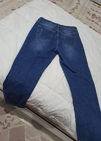 Nakışlı ve Yırtık Detaylı Mavi Kadın Kot Pantolon koton - Görsel 6