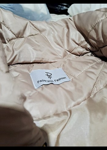 Bej Kısa Fermuarlı Kadın Yelek - Görsel 4