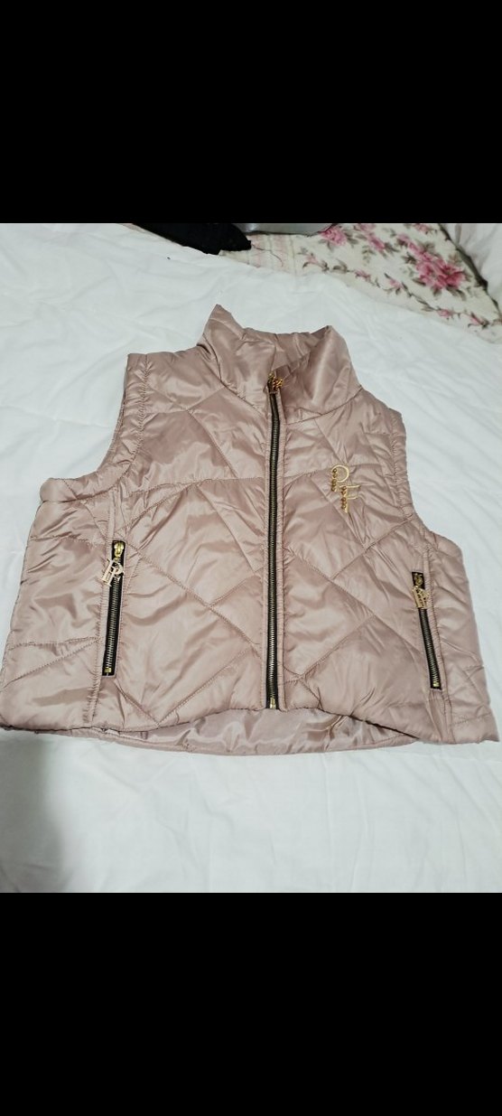 Bej Kısa Fermuarlı Kadın Yelek - Görsel 3